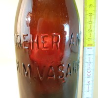 "Dreher Antal H. M. Vásárhely" vörösbarna sörösüveg (526)