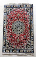 Iráni Nain kézi csomózású szőnyeg