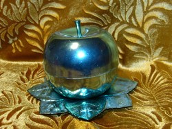 A04 Retro pálinkás készlet stampedli alma formájú tartóban