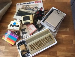 Commodore64 PC, sok kiegészítővel!