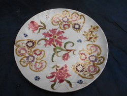 Antik Zsolnay családpecsétes tányér 1880-as évek.Arany kontúrokkal.