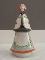 Aquincumi porcelán juhász feleség
