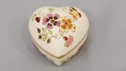 Zsolnay pillangós szív alakú bonbonier, doboz