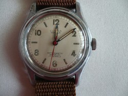 Vintage Lusina Geneve hand-wound watch from the 1940s