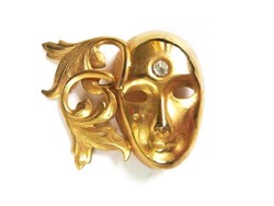 Karneváli álarc bross, velencei arany színű farsangi kitűző