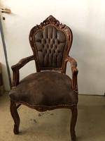 Faragott szék barna huzattal