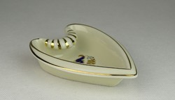 0U868 Zsolnay szív alakú porcelán hamutál