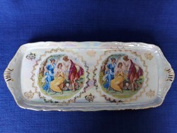 Czech porcelain offering, centerpiece