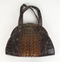 0U956 Antik krokodilbőr női táska