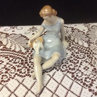 Drasche Galambot etető lány jelzett porcelán