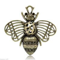 Antikolt bronz színű Méhecske medál 