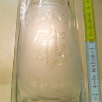 "Szíkvízgyár R.T. Szentes" szőlőmotívumos szódásüveg (582)