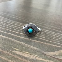 Navajo ezüst gyűrű türkizzel