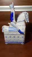 Gyönyörű hollóházi art deco mézeskalács huszár porcelán figura / szobor 