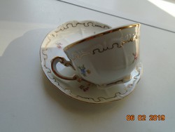 Újszerű Barokkos Zsolnay,aranytollazott dombormintákkal,apró virágos kávés csésze alátéttel