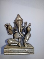 Ganésa indiai istenség szobor 195.