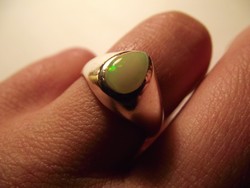 Valódi opál köves, ezüst gyűrű