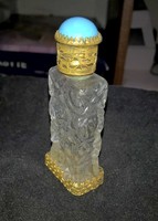Antik parfümös üveg, barokkos réz díszítéssel