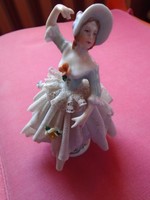 UNTERWEISSBACH porcelán balerina csipkeszoknyával, ami hiányos, töredezett