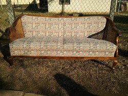 Gyönyörű chippendale neobarokk kanapé 