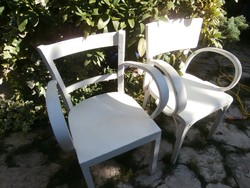 2 db festett karfás thonet szék