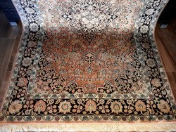 Kézi csomózású Kashmir selyem perzsa szőnyeg