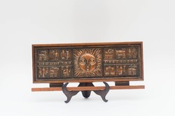 Napocskás zodiákus jeles retro réz/bronz iparművész falikép - domborított lemez fa alapon
