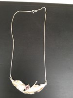 Izraeli ezüst nyaklánc, nyakék rózsaszín cirkónnal
