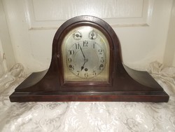 régi nagyméretű negyedütős kandalló óra komód óra