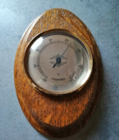 Régi hőmérő, thermométer vastag tölgyfakeretben
