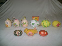 Húsvéti tojás dekorációk - kerámia, fa - kilenc darab