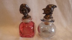 2 db jelzett régi ezüst ember fej dugó parfümös üvegekkel