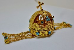 A szépséges Magyar szent korona miniatűr mása saját dobozában