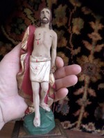 18-19 cm-es , fából faragott Jézus szobrocska , szép állapotban .