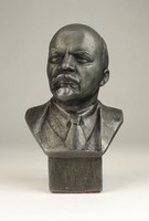 0W088 Jelzett orosz Lenin mellszobor 13.5 cm