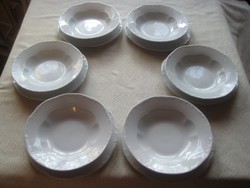 Zsolnay  tányér készlet    6 mély és  6db   lapos tányér    