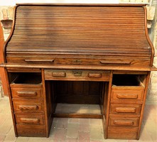 Gyönyörű Antik 100 éves redőnyös , rolós Lingel jellegű felépítményes íróasztal
