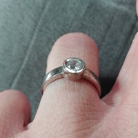 S.Oliver jelzett ezüst gyűrű .... Button cirkónia