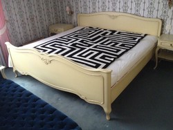 Chippendél barok Sligman ágy  és 2 éjjeliszekrény