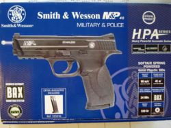 Smith and Wesson M&P40 spring tartalék tárral + 10.000 lövedék (Airsoft, nem használt)