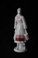 Arpo porcelán vízhordó lány figura
