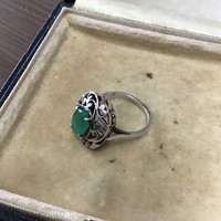 Antik kézműves ezüst gyűrű smaragd kővel