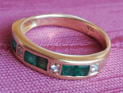Brilliáns smaragd 18 karátos arany gyűrű 