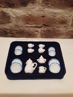 Porcelán miniatűr teás szett