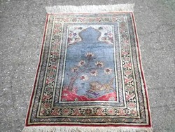 Kayseri vadász jelenetes kézi csomózású selyem szőnyeg! 107cmx61cm