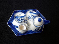 Babaházi porcelánkészlet