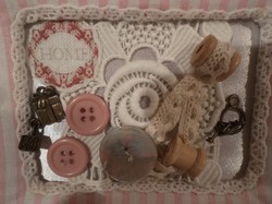 Kép -  NAGY - ÚJ - textil - csipke - fém - fa 18 x 14 x 2 cm -