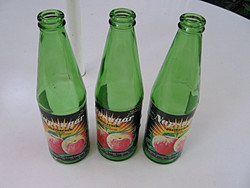 2 db gyűjtői 1983-as NAPSUGÁR rostos üdítős üveg