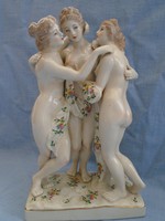 Nagyméretű három Grácian német porcelán figura