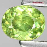 VALÓDI, 100% TERMÉSZETES LIGHT OLIVE GREEN DEMANTOID GRÁNÁT DRÁGAKŐ 0,45ct (SI) (EXTRA KURIÓZUM!!!)